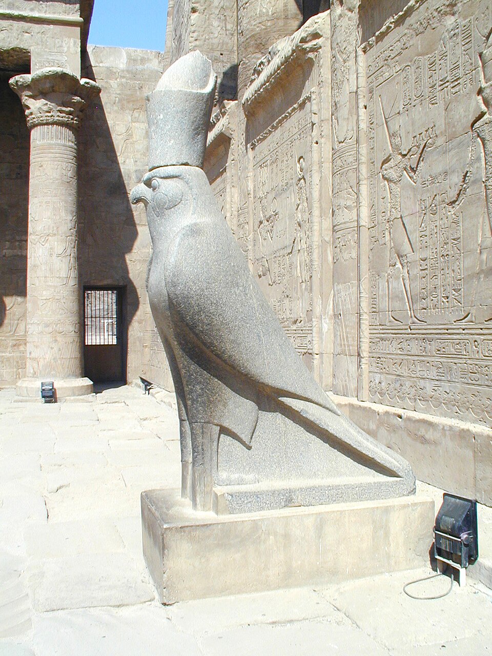 Horus statue side view at Edfu