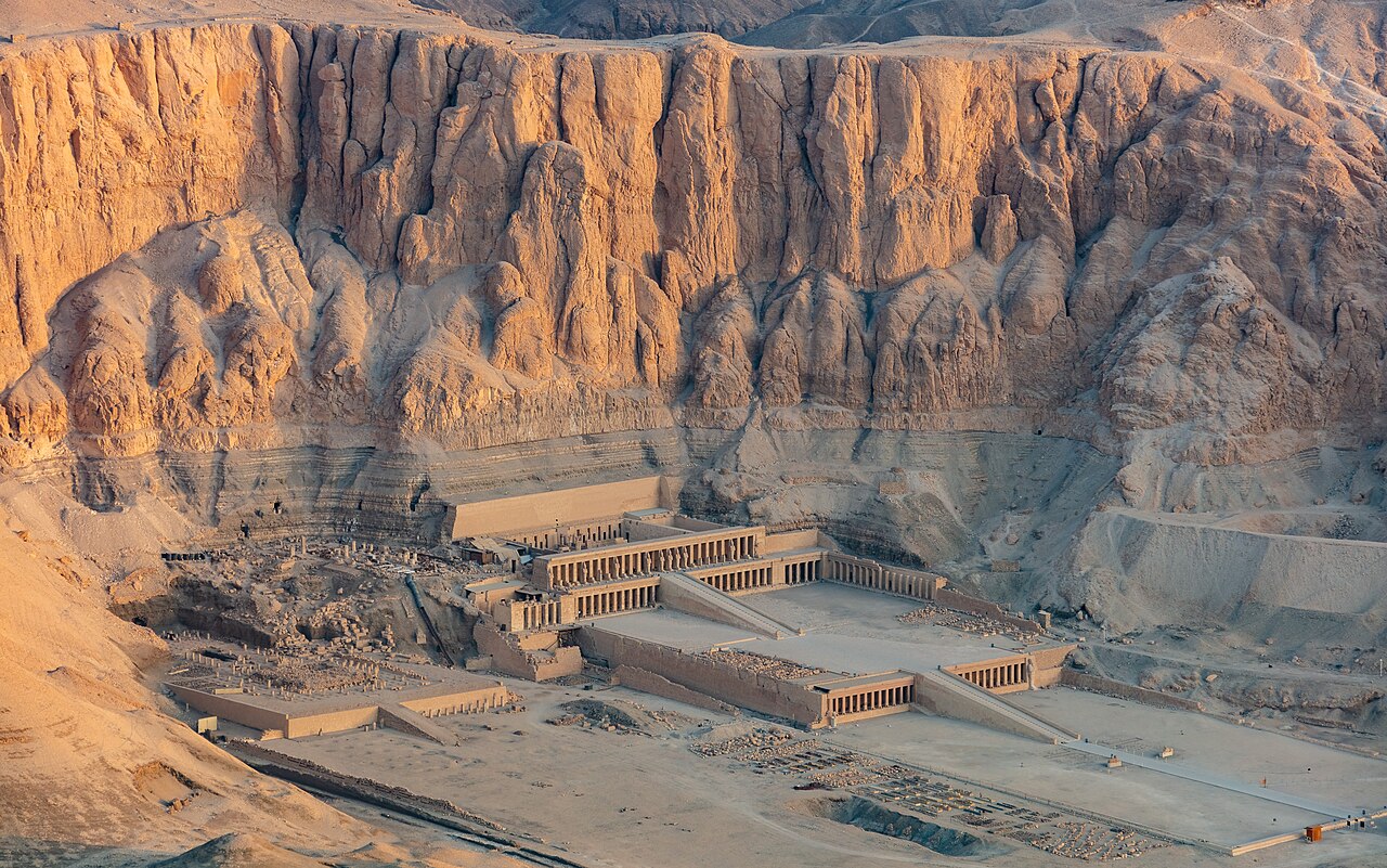 Front view of Hatshepsut's temple